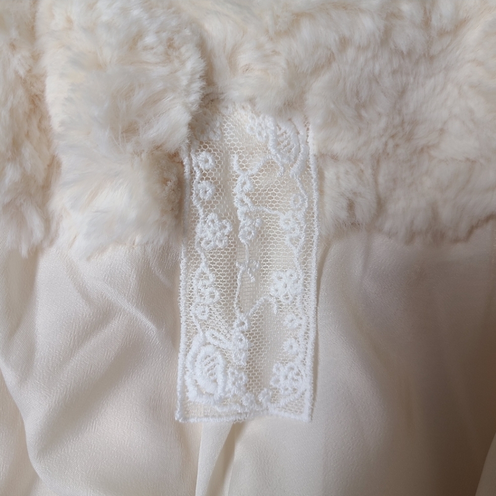 🤍Sage & Sadie Soft Cream Fluffy Faux Fur Fluffy Jacket Coat - Picture 13 of 16